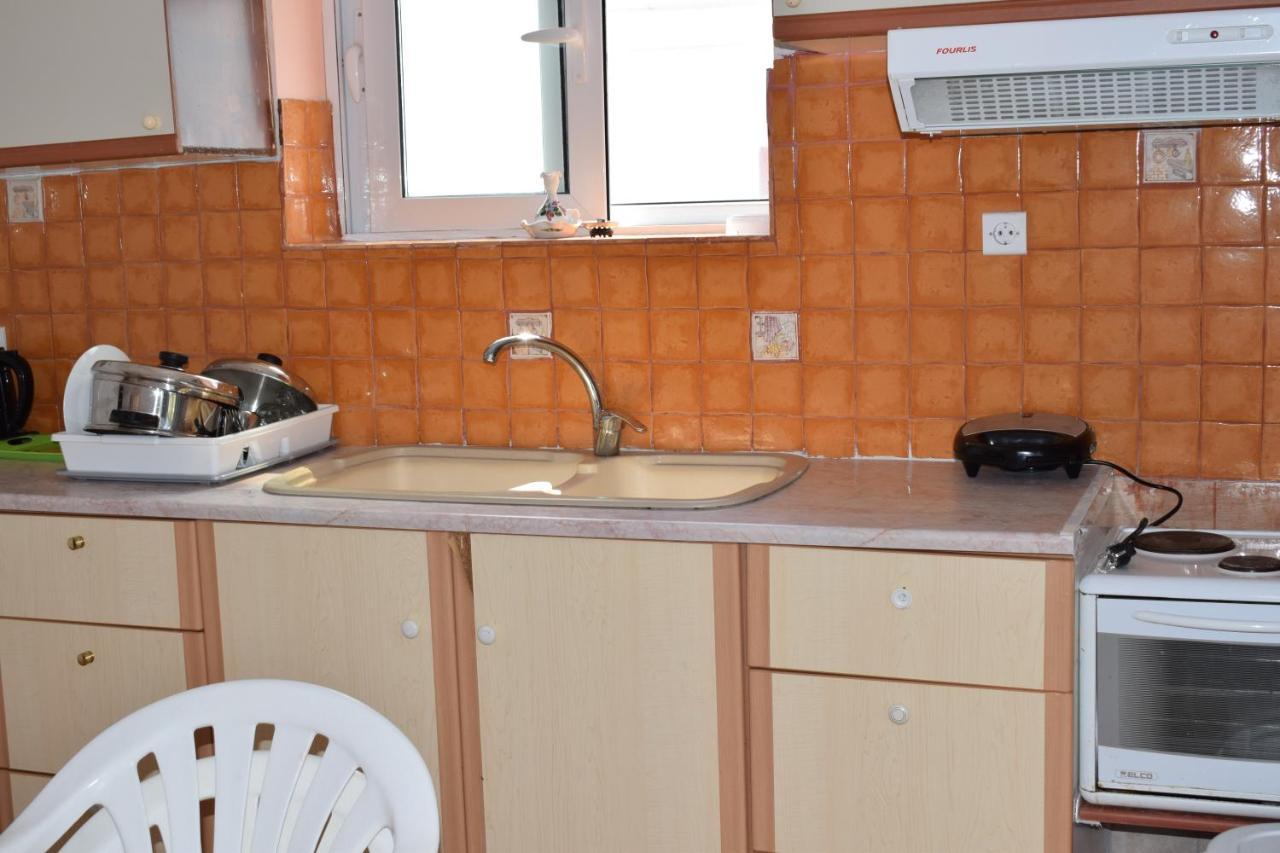 Red Sun Apartments Amoudi Exterior foto
